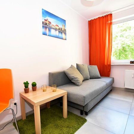 City Central Hostel Laciarska Wrocław Eksteriør billede