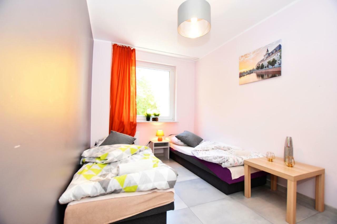 City Central Hostel Laciarska Wrocław Eksteriør billede